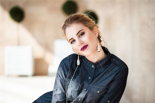 小孩起名:吳莘莘