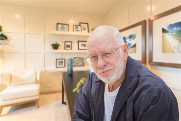 姓名測(cè)試:吳向薇