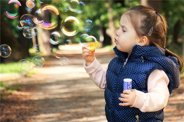 起名字打分:吳浩慨