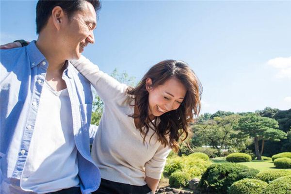 饒瑾的姓名打分結(jié)果_饒瑾五行分析