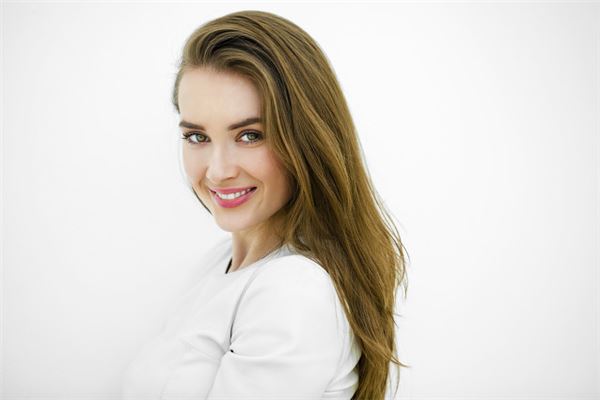 專業(yè)取名：周白翠